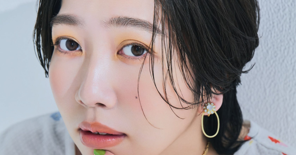 エルフ・はる「そっくりな目を褒めてもらえることが多いので、親に感謝です」| #美ジュ-1グランプリ | anan