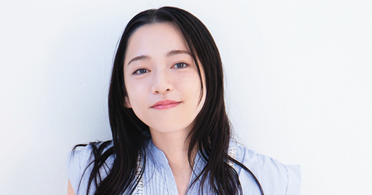 佐藤京「感受性を武器に、演技の世界に飛び込みました」 | anan