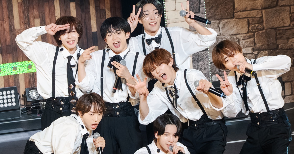 AmBitious 初全国ホールツアーで神話風演出と熱狂のパフォーマンス