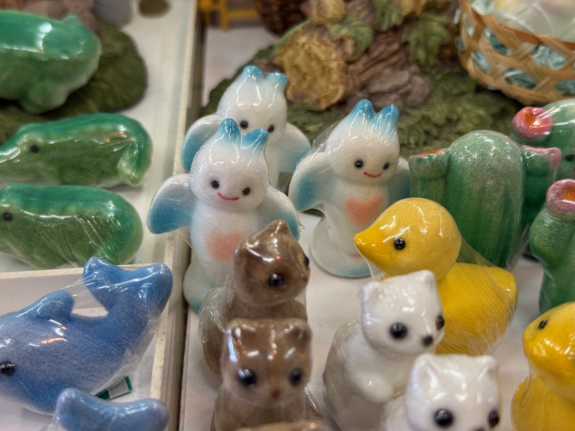 懐かしいファンシー土産にときめきが止まらない。夢の「真珠コーナー