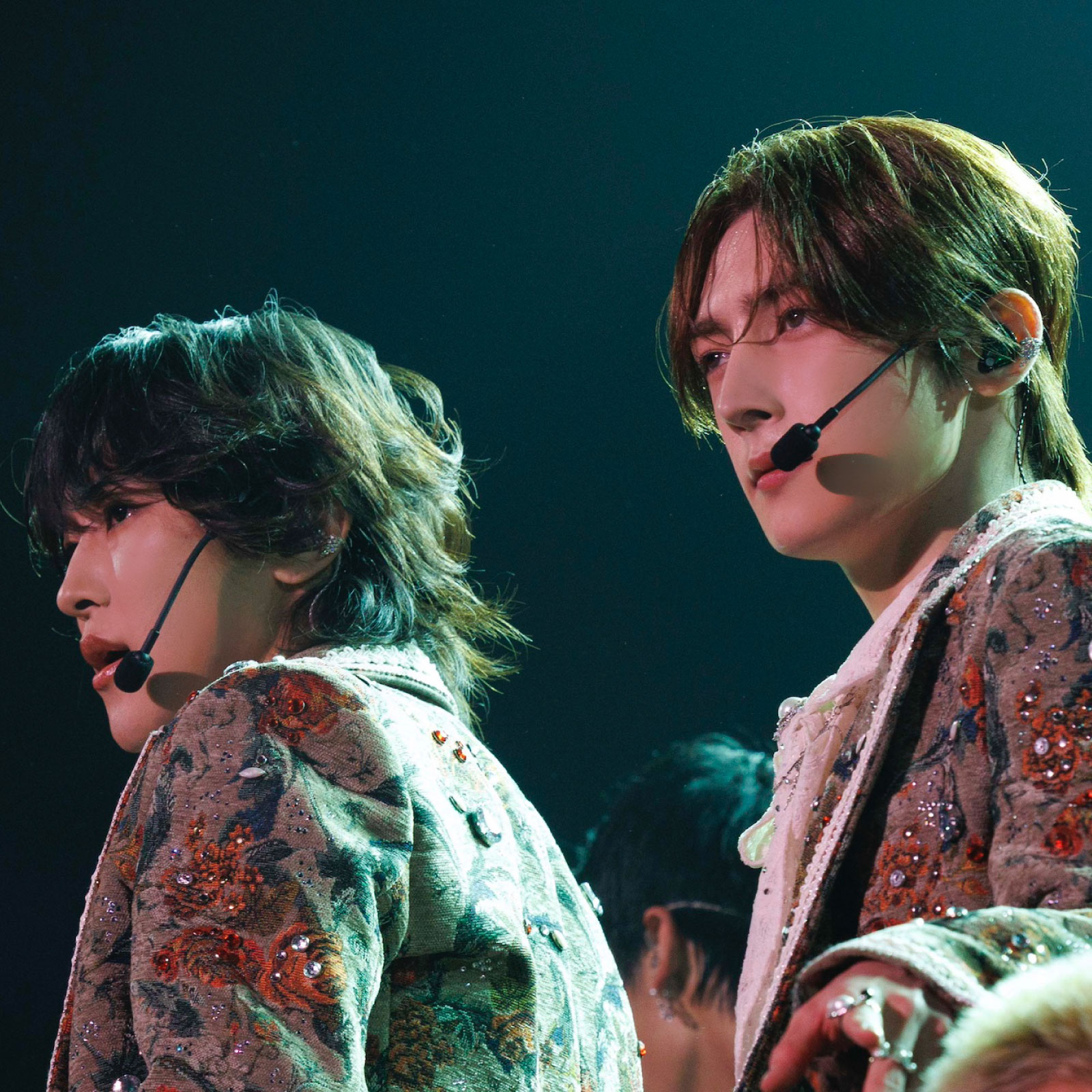 ROIROM初のショーケース！ “美しい涙”と、⼀⾜早いクリスマスプレゼントに会場が⼀体となった⽇