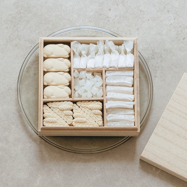 開けた瞬間、心もほどける華やかオリエンタルギフト。真野知子厳選、最新手みやげ5選