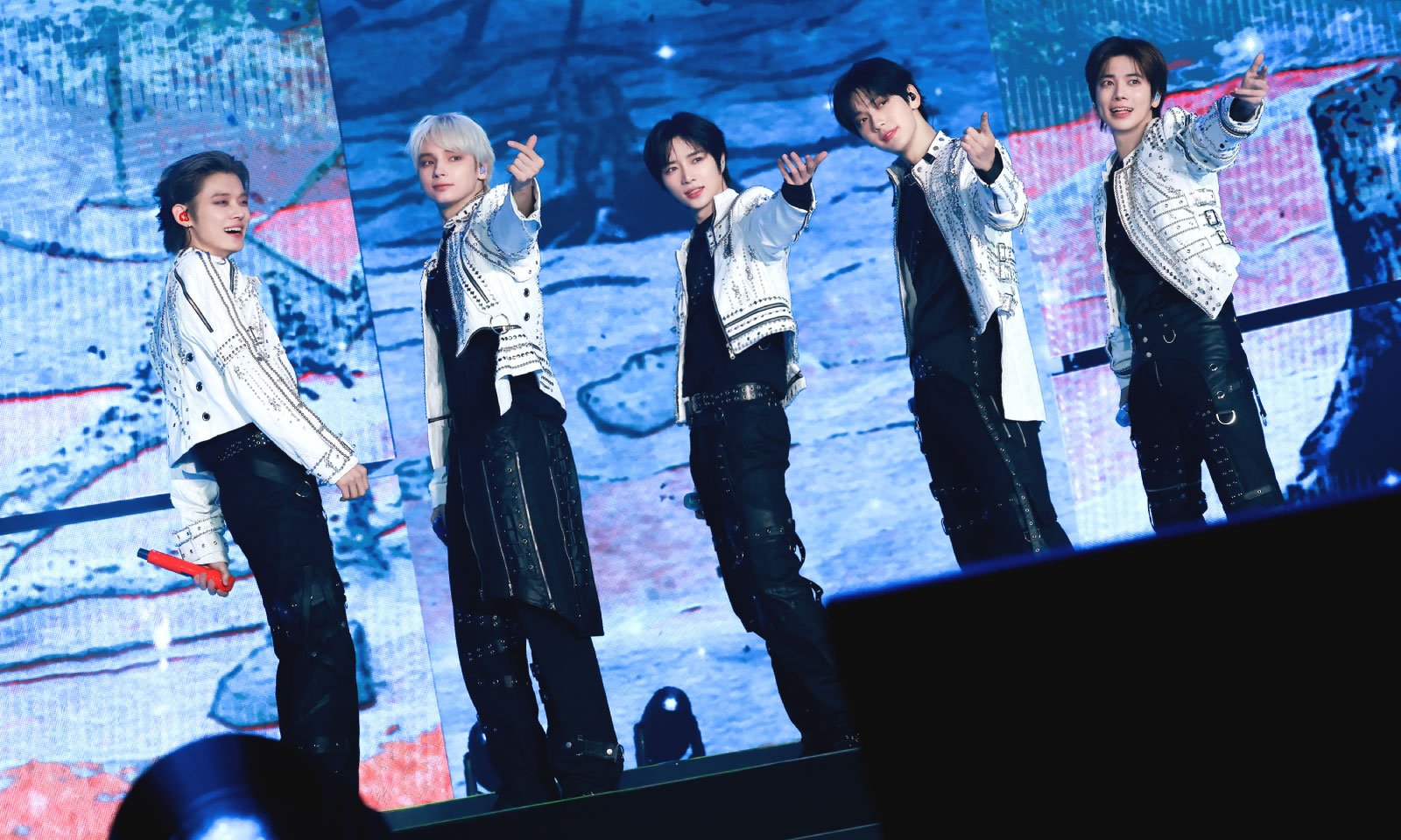 TOMORROW X TOGETHER、初の5大ドームツアーをレポート！ 日本デビュー5周年の軌跡を感じさせる初日公演