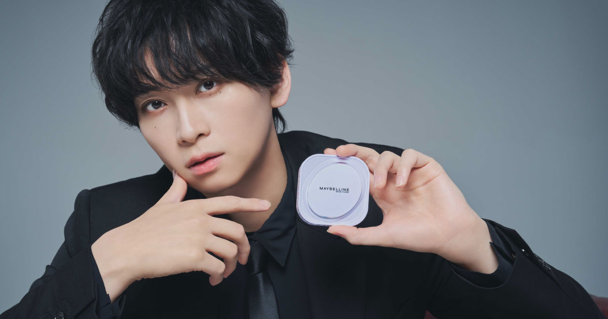 俳優、社長…超多忙！ 二刀流の舞台俳優・荒牧慶彦の“2.5次元級美肌”を