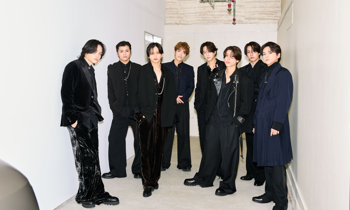 【今年の顔】大賞受賞・timelesz8人の登壇前の一瞬をキャッチ！「anan AWARD 2025」バックステージスナップ