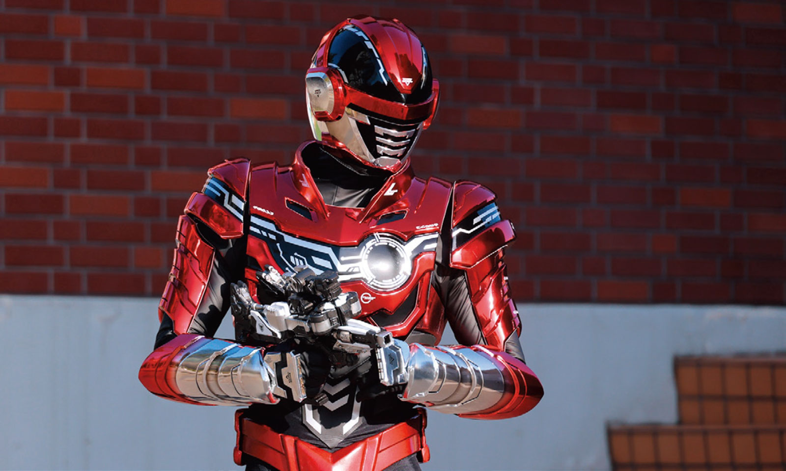 50年の歴史を紡ぐ特撮ヒーローの最前線。「PROJECT R.E.D.」がもたらす革命とは