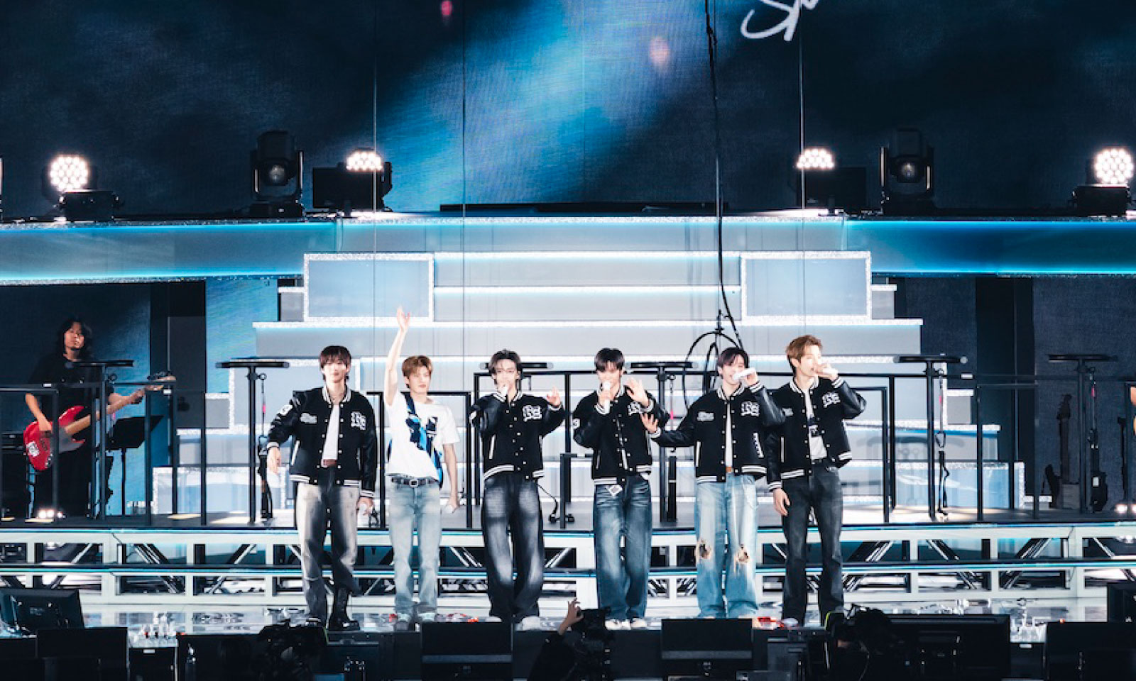 RIIZE、K-POPボーイズグループ史上最短で東京ドームへ。涙と笑顔、感謝に溢れた最⾼の夜