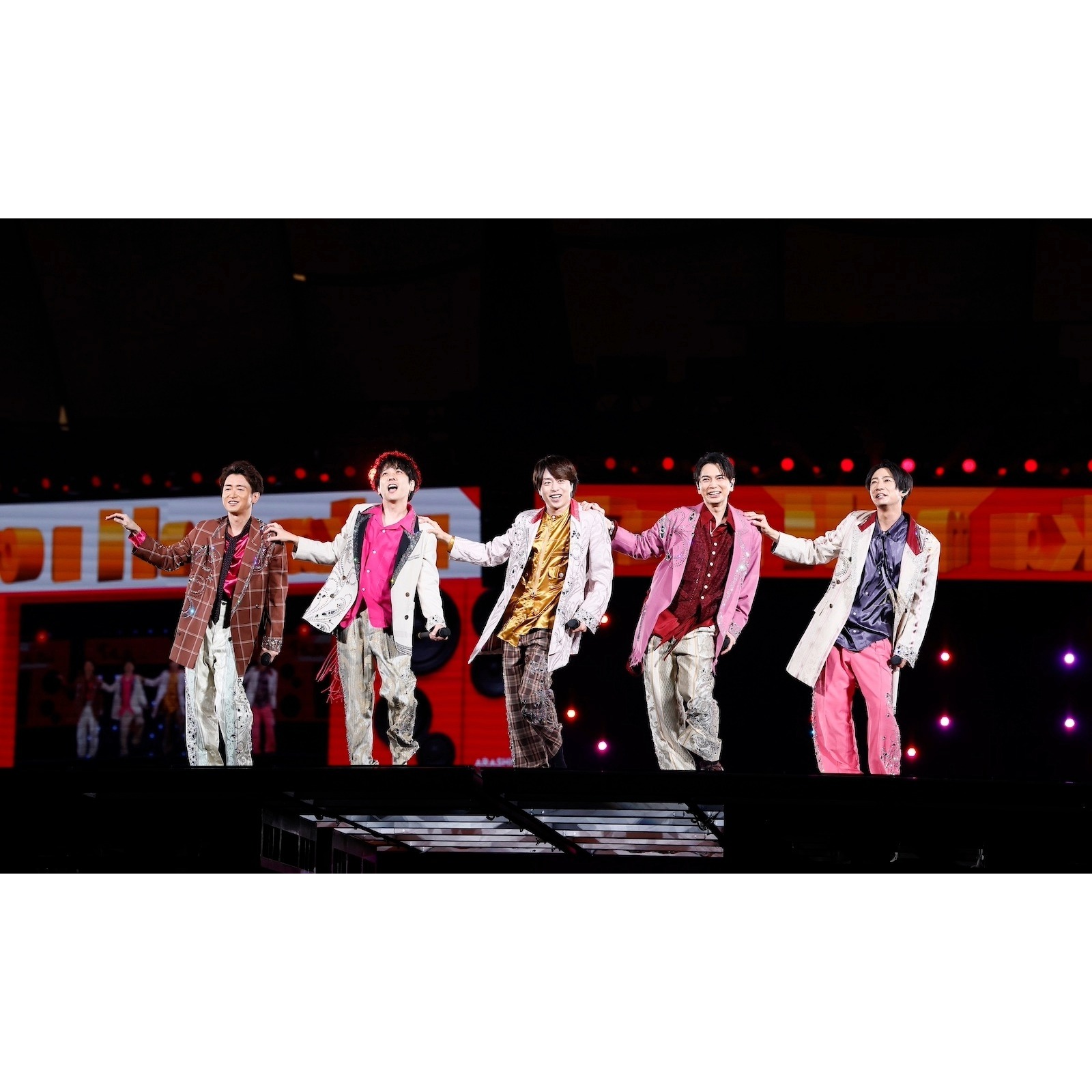 嵐ラストライブ】最高に幸せな33曲3時間。We are ARASHI 5.31
